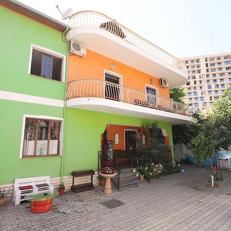 Hostel Osho Tirana Exterior foto
